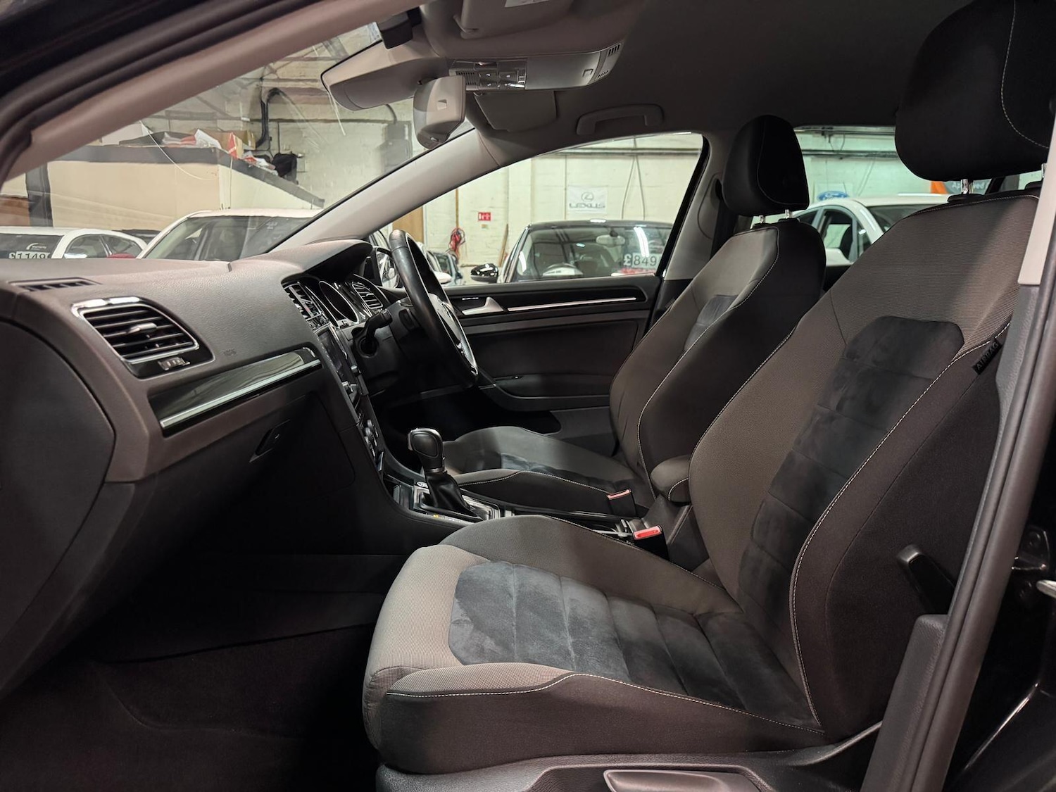 Used Volkswagen Golf for sale - 76538144: Photo 20