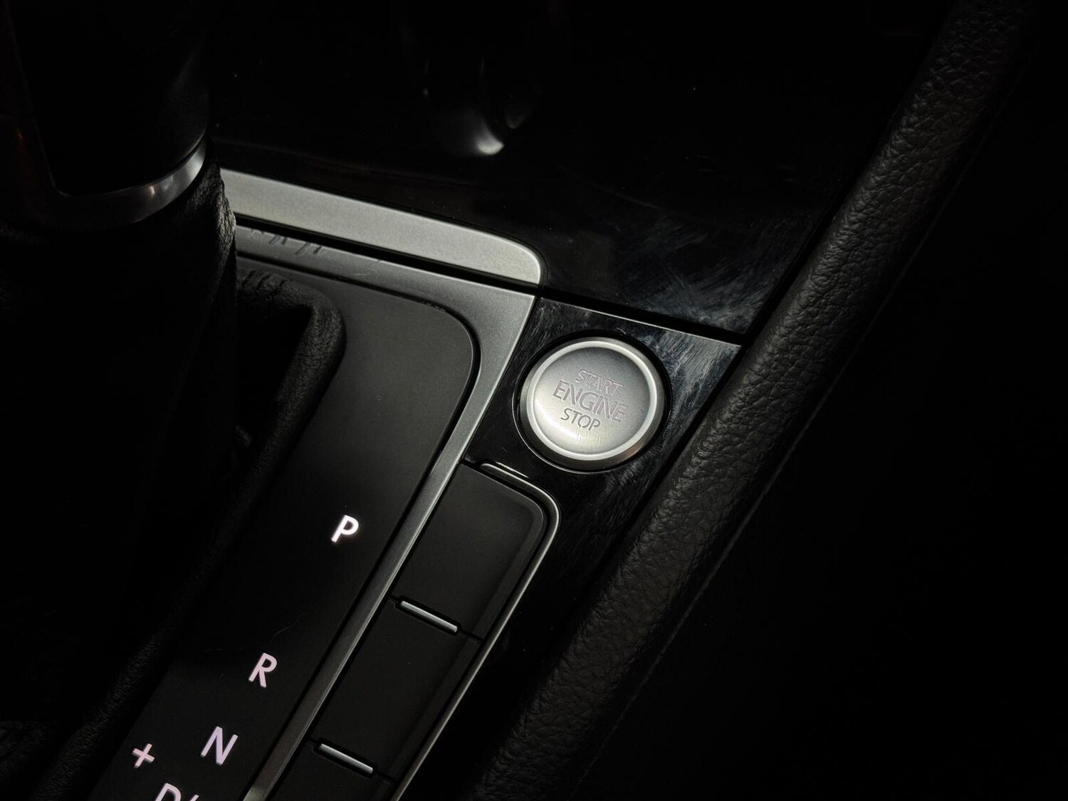 Used Volkswagen Golf for sale - 76538144: Photo 50