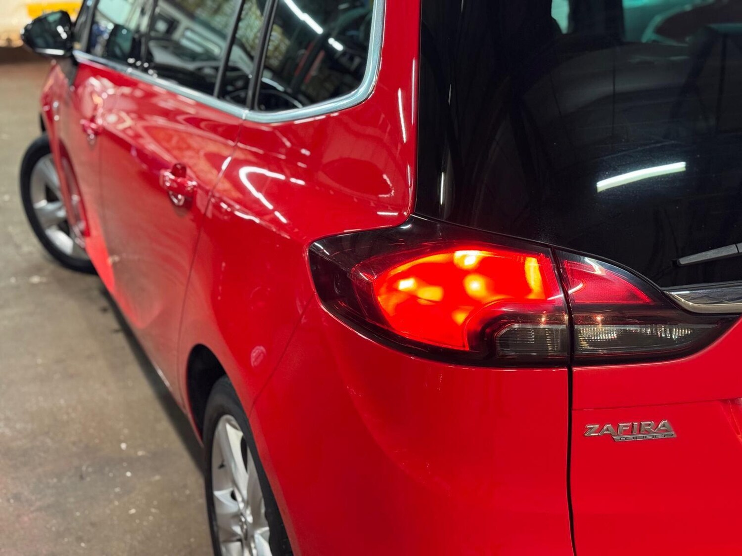 Used Vauxhall Zafira Tourer for sale - 77683887: Photo 14