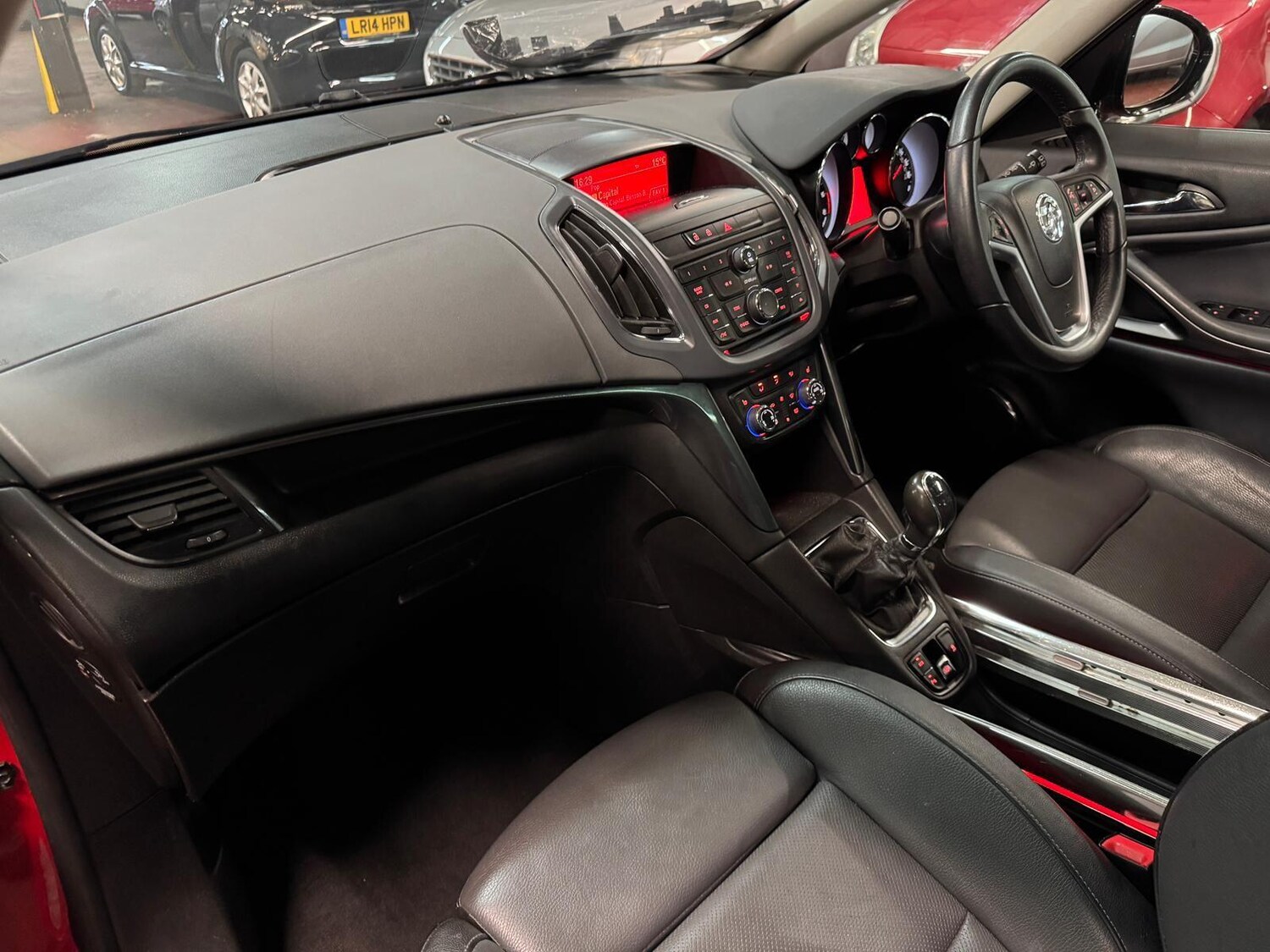 Used Vauxhall Zafira Tourer for sale - 77683887: Photo 22