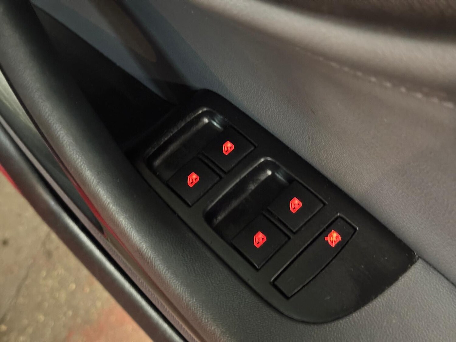 Used Vauxhall Zafira Tourer for sale - 77683887: Photo 42