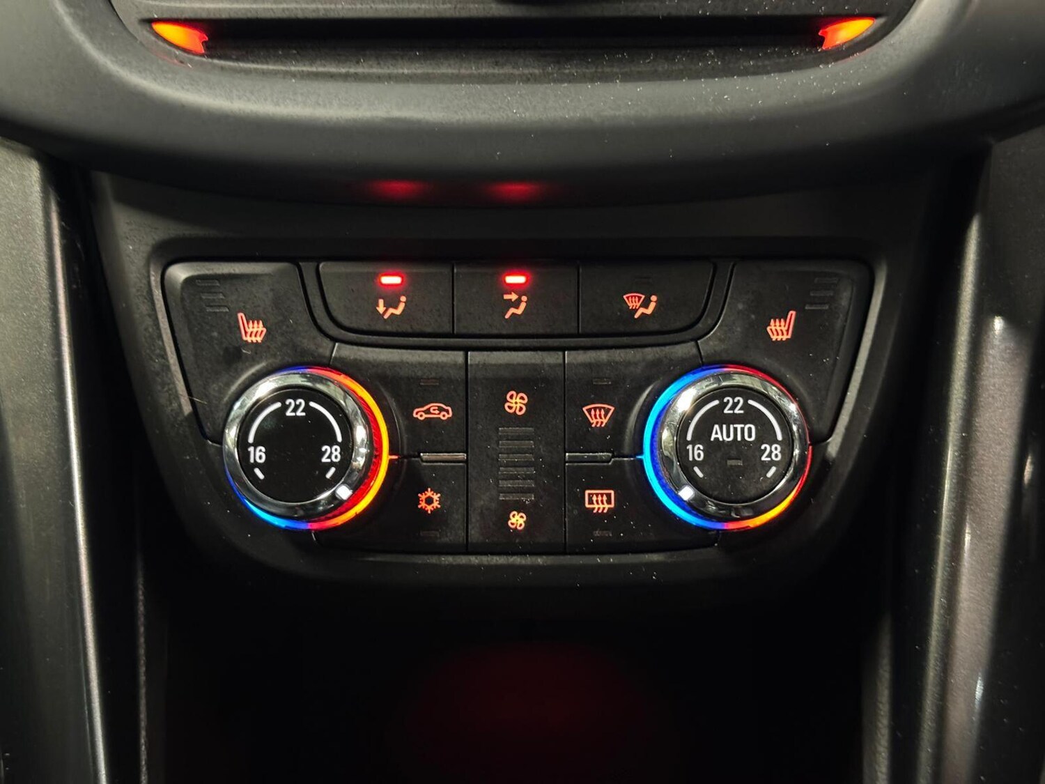 Used Vauxhall Zafira Tourer for sale - 77683887: Photo 46