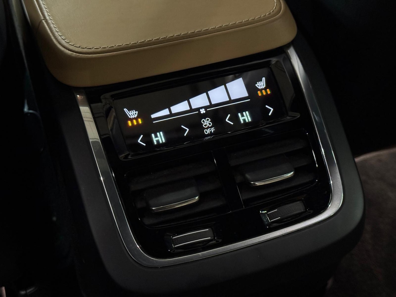 Used Volvo XC90 for sale - 77753862: Photo 40