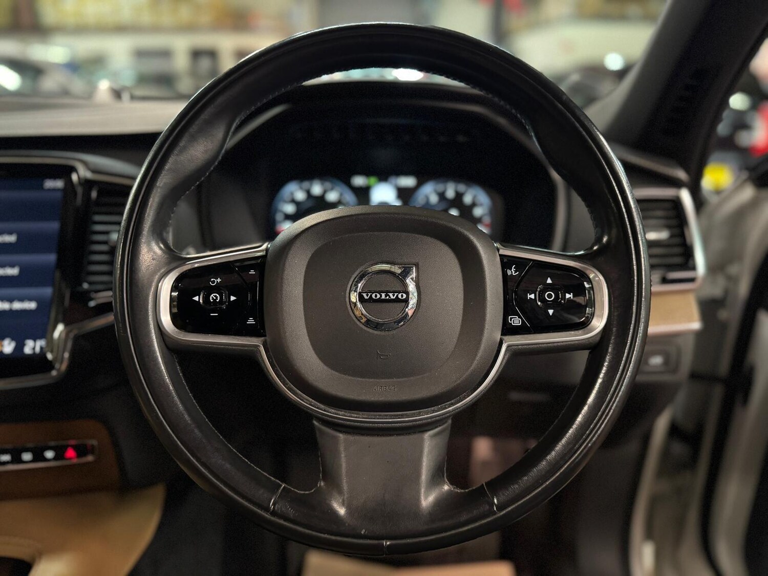 Used Volvo XC90 for sale - 77753862: Photo 42