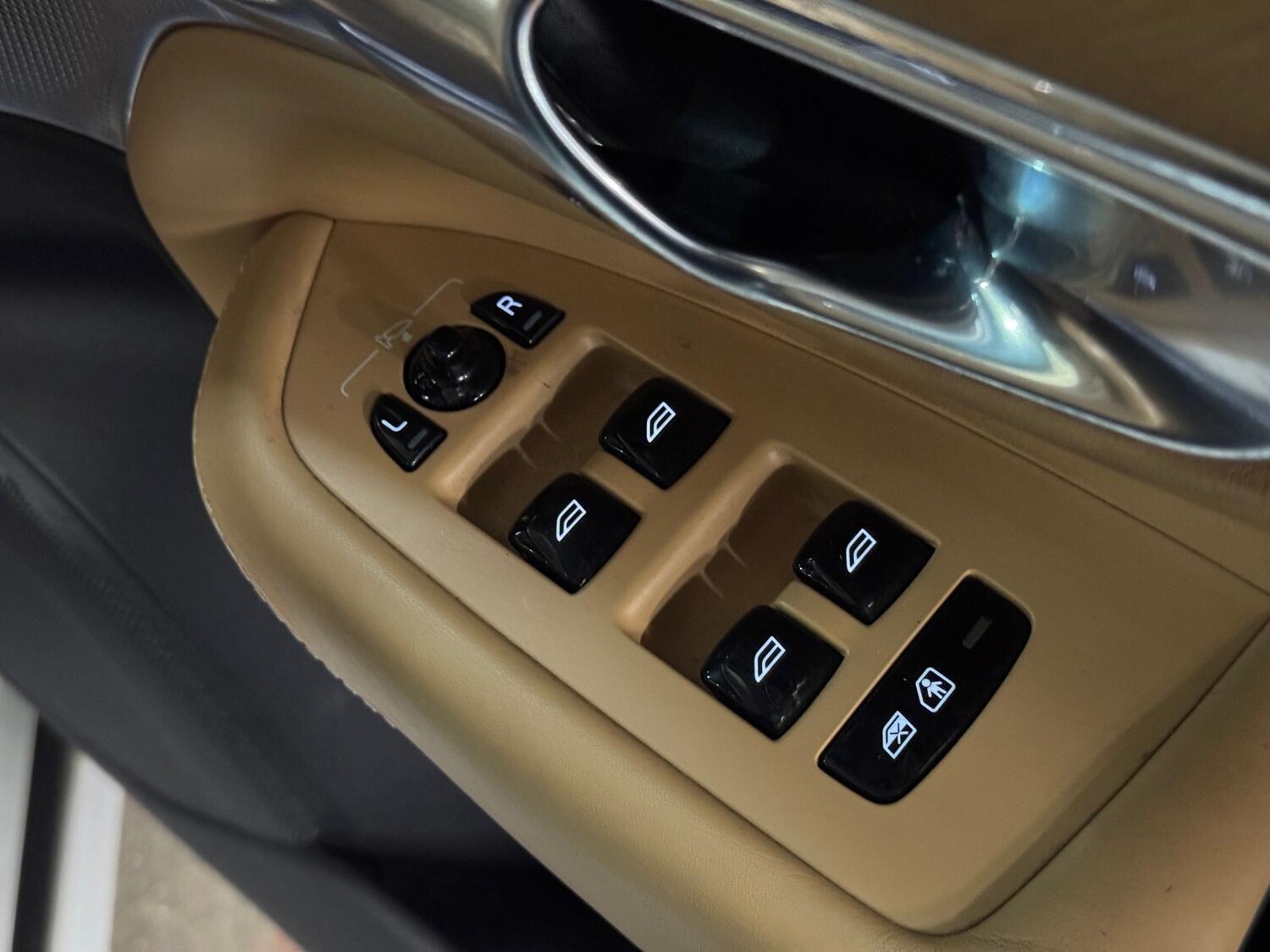 Used Volvo XC90 for sale - 77753862: Photo 45