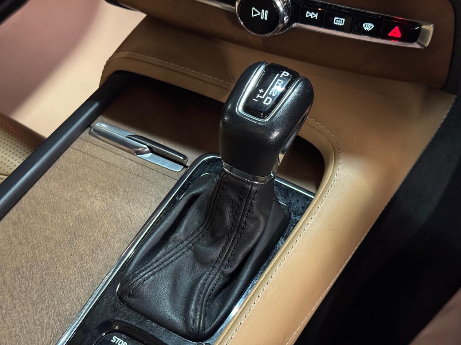 Used Volvo XC90 for sale - 77753862: Photo 65