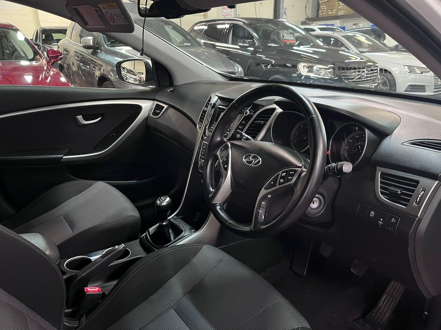 Used Hyundai i30 2015 for sale - 76887313: Photo 14