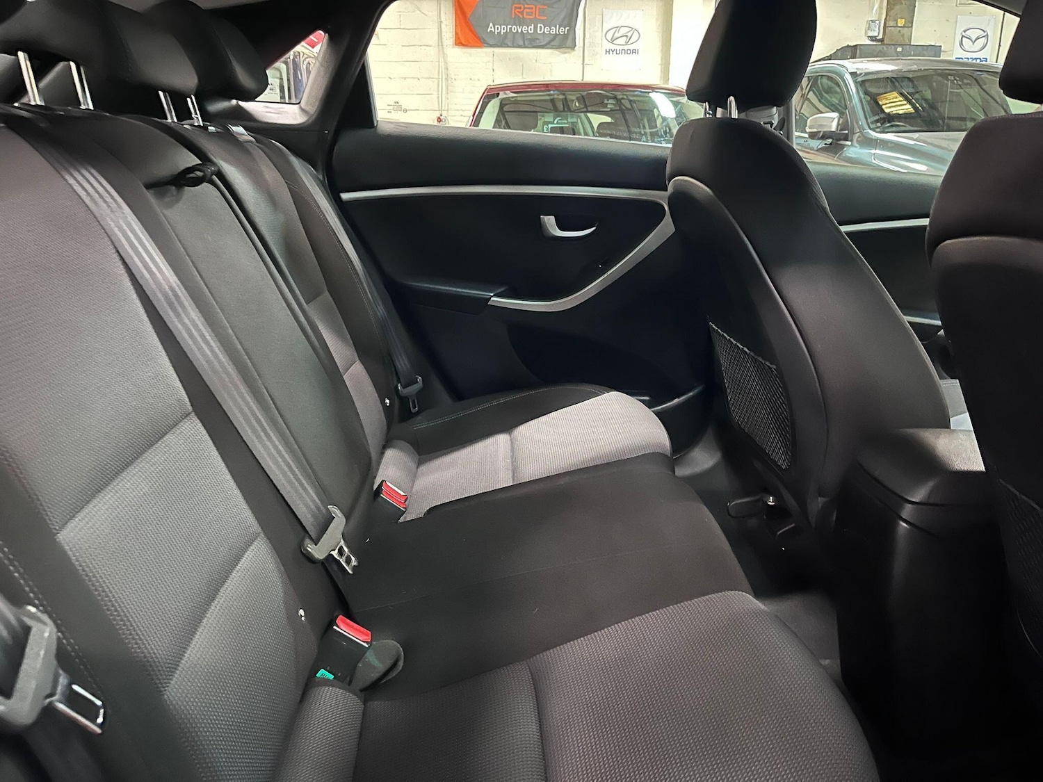 Used Hyundai i30 2015 for sale - 76887313: Photo 19