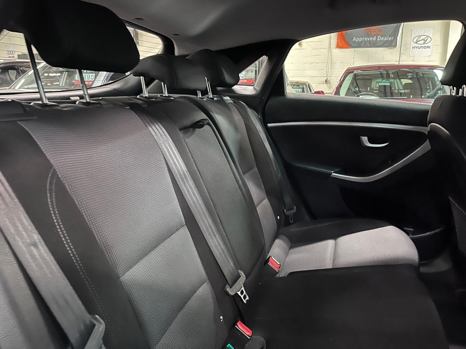 Used Hyundai i30 2015 for sale - 76887313: Photo 20