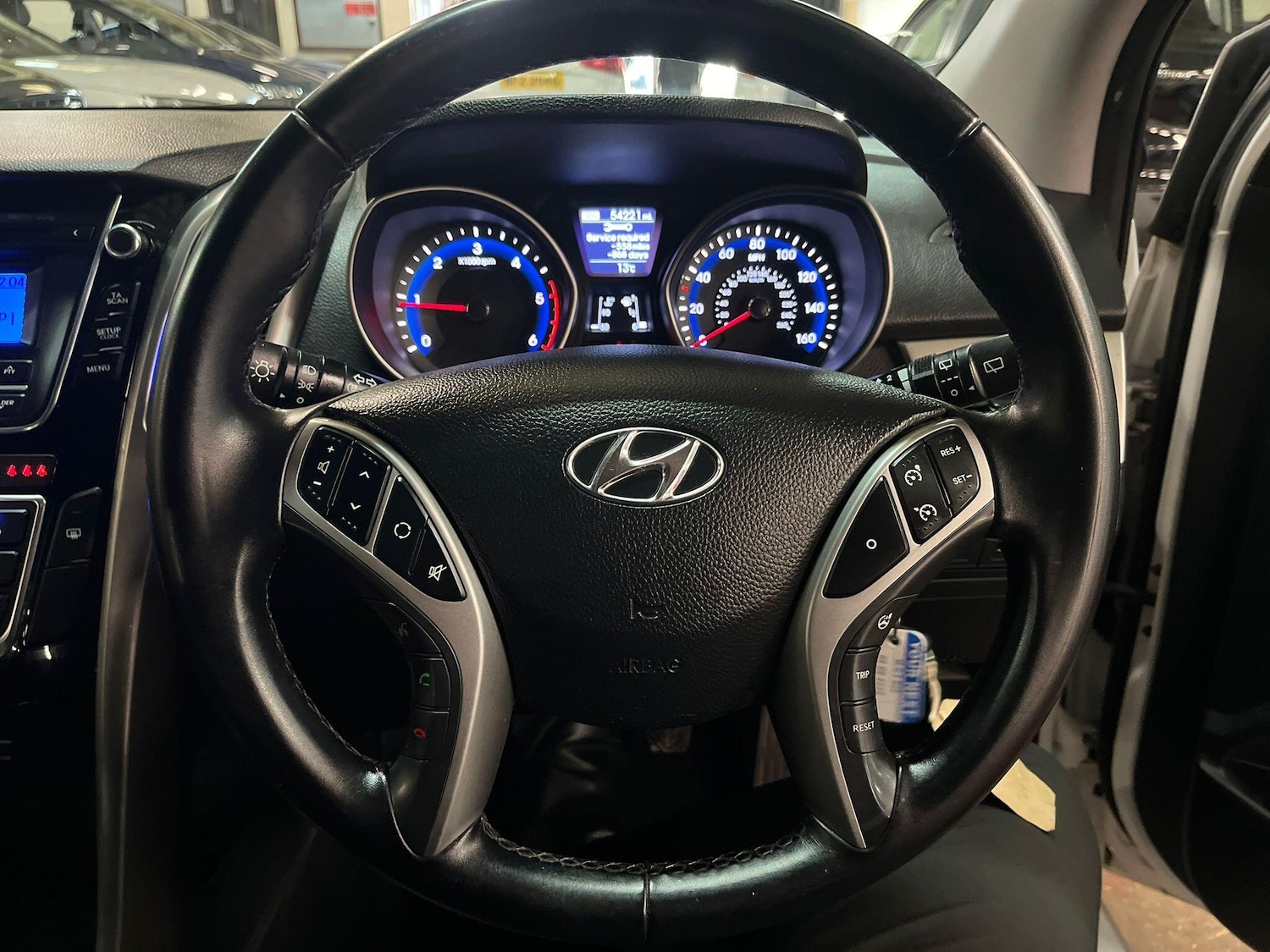 Used Hyundai i30 2015 for sale - 76887313: Photo 25