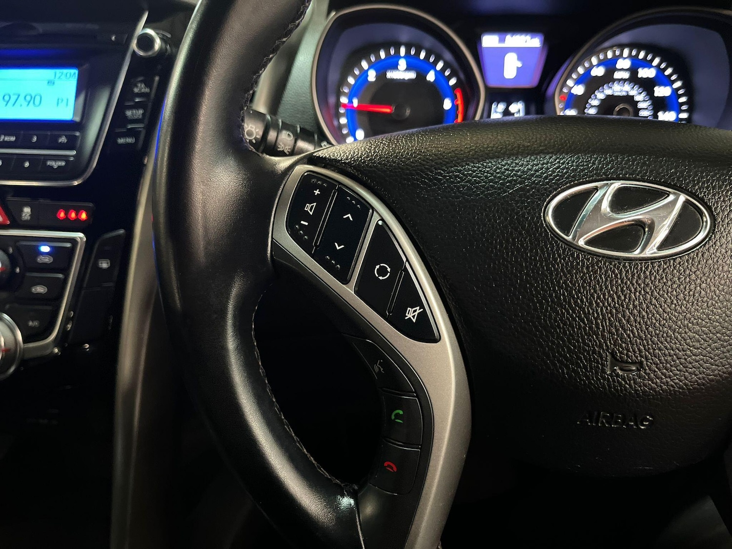 Used Hyundai i30 2015 for sale - 76887313: Photo 26