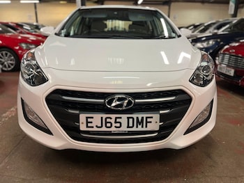 Used Hyundai i30 2015 for sale - 76887313: Photo