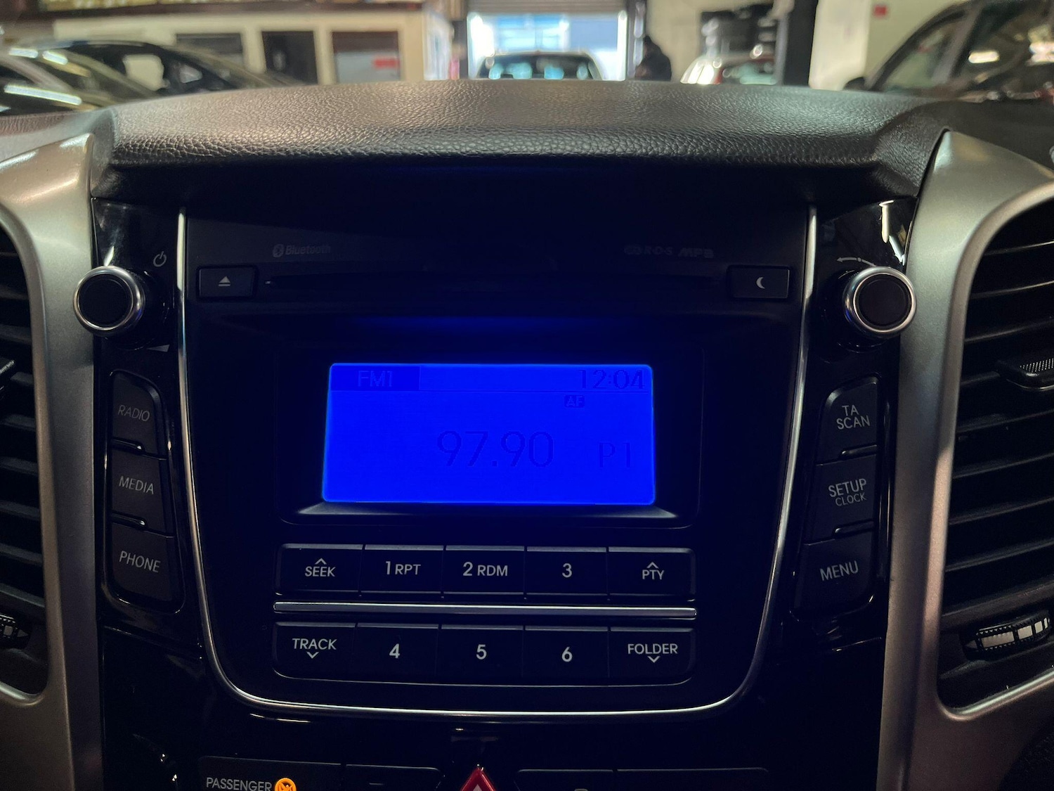 Used Hyundai i30 2015 for sale - 76887313: Photo 30