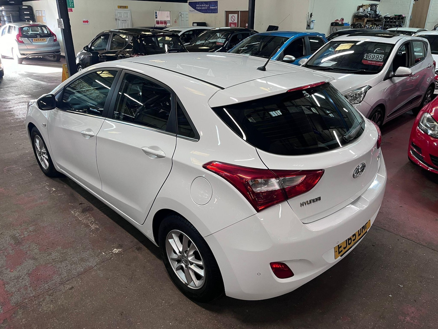 Used Hyundai i30 2015 for sale - 76887313: Photo 8