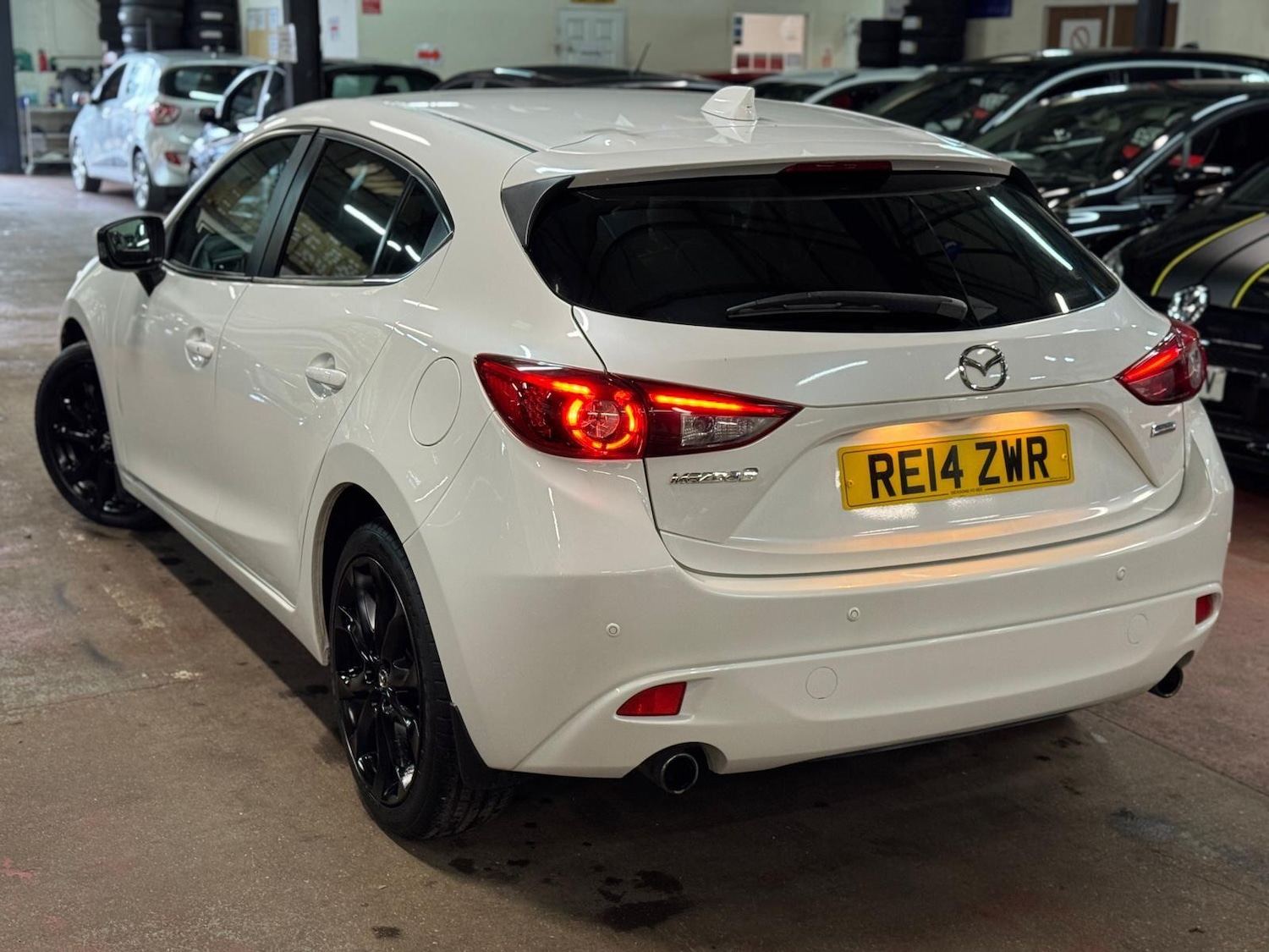 Used Mazda Mazda3 2014 for sale - 77314980: Photo 11