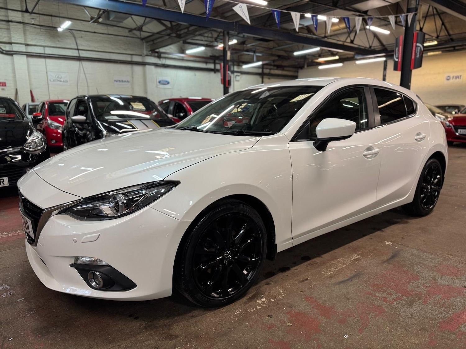 Used Mazda Mazda3 2014 for sale - 77314980: Photo 3