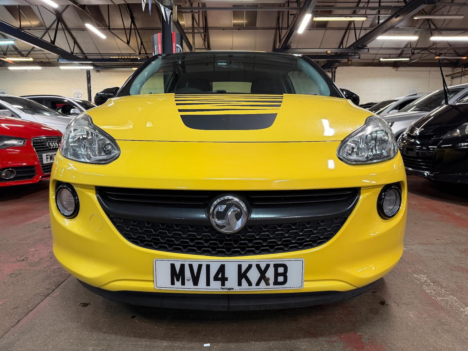 Used Vauxhall ADAM 2014 for sale - 77074657: Photo 2