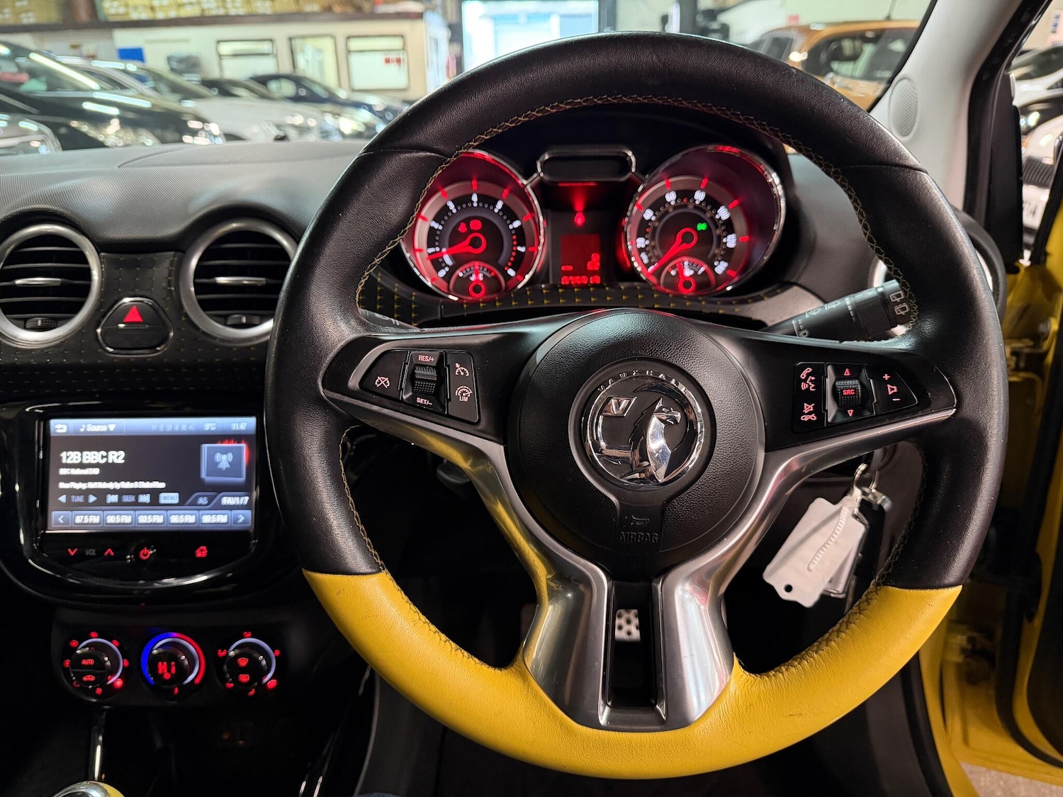 Used Vauxhall ADAM 2014 for sale - 77074657: Photo 31