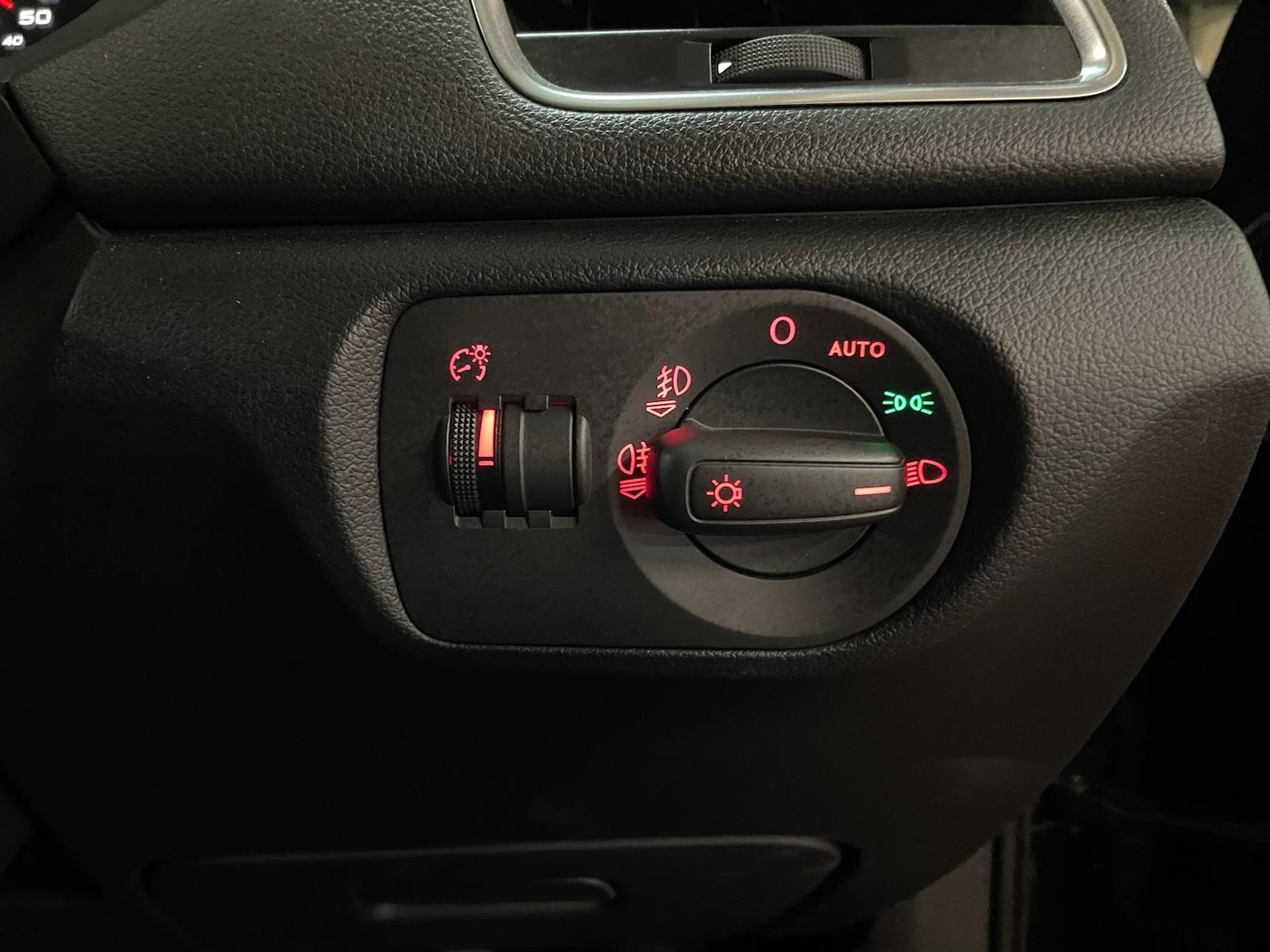 Used Audi Q3 2025 for sale - 76658902: Photo 36