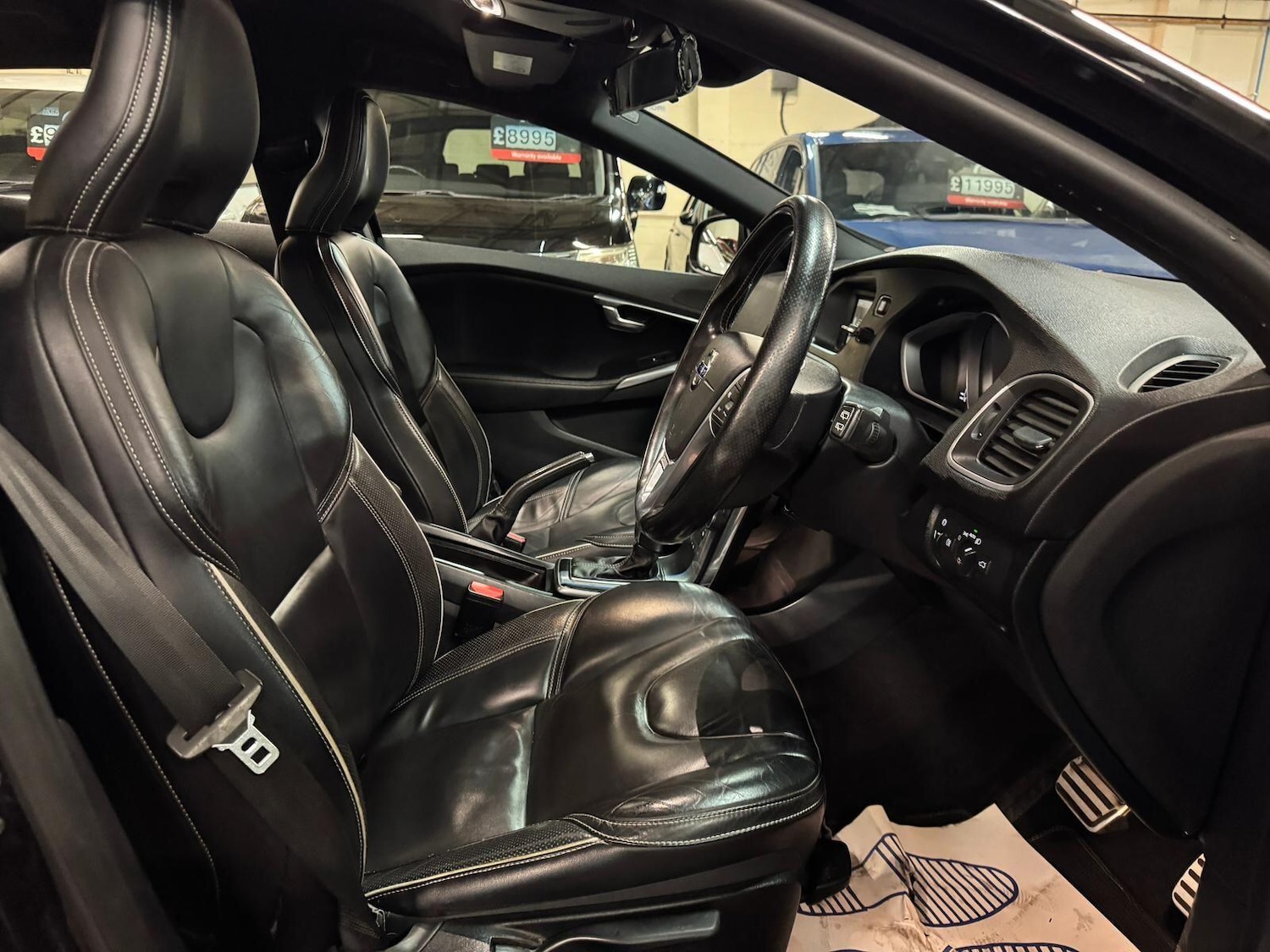 Used Volvo V40 2015 for sale - 77626011: Photo 18