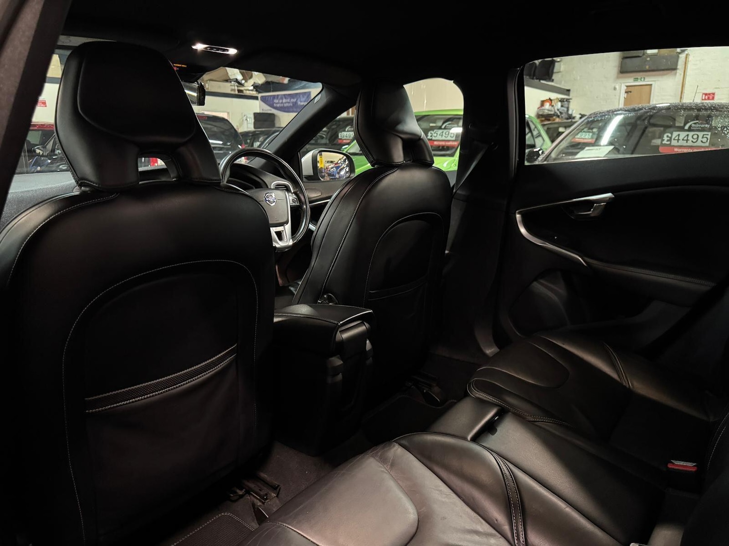 Used Volvo V40 2015 for sale - 77626011: Photo 29