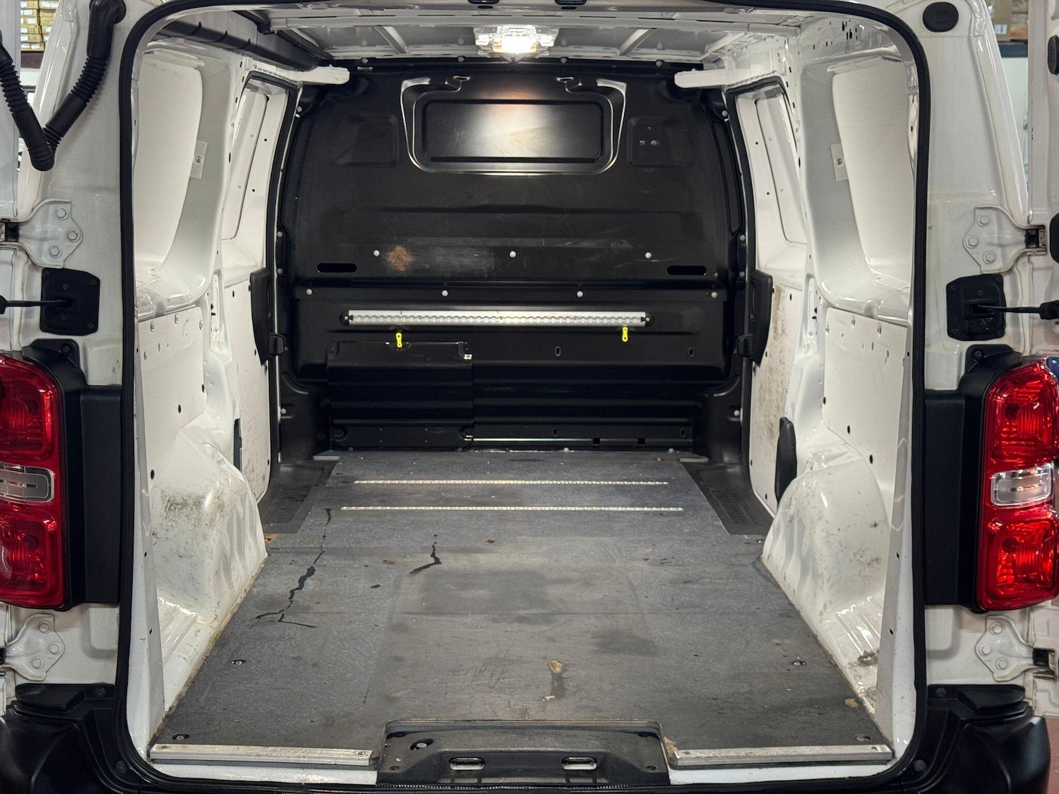 Used Toyota ProAce 2020 for sale - 76988930: Photo 17