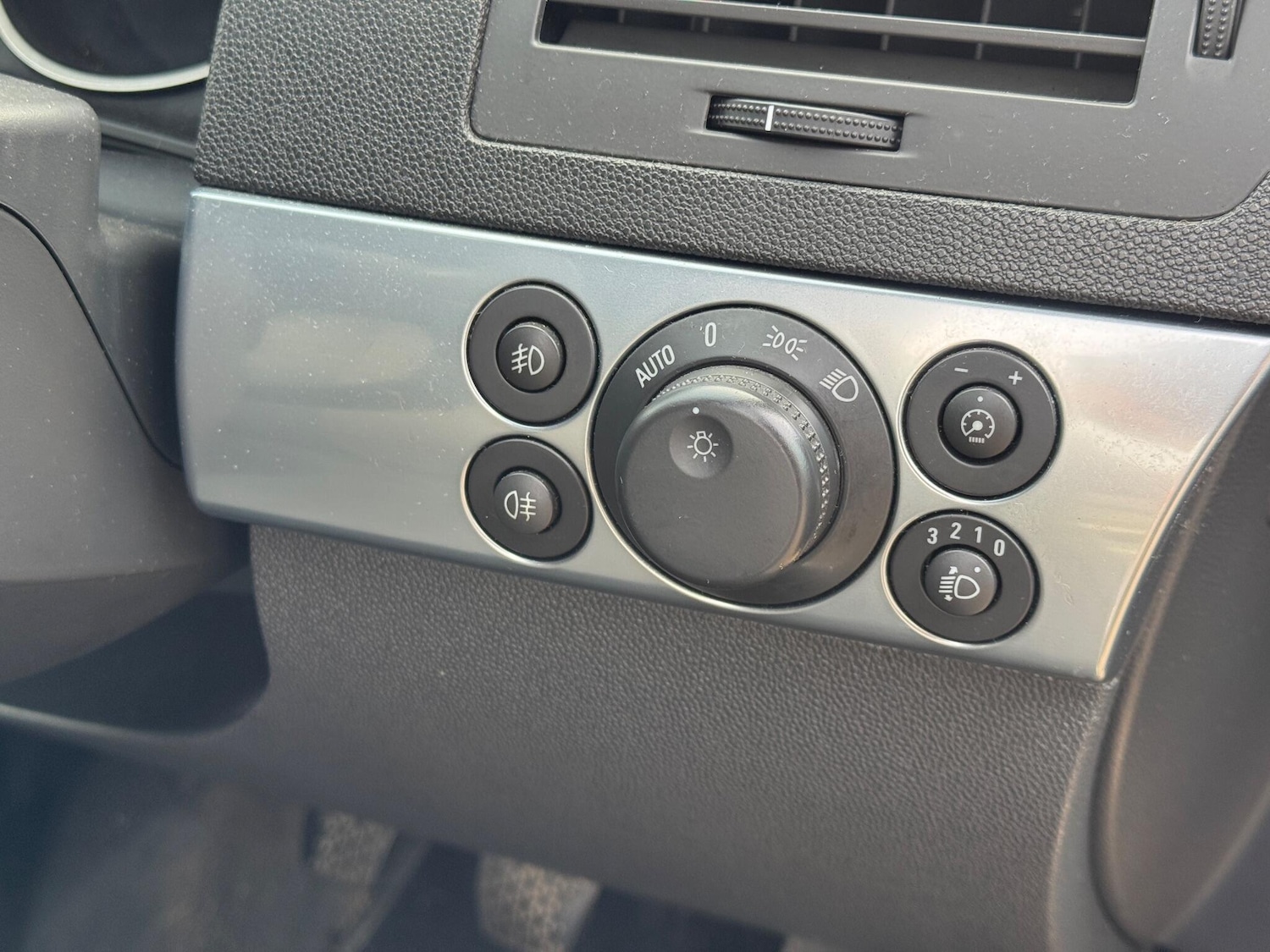 Used Vauxhall Astra 2008 for sale - 76336307: Photo 19