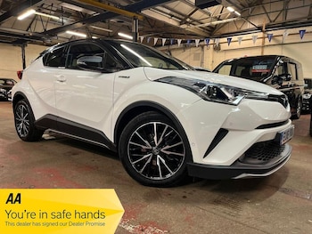 Used Toyota C-HR 2018 for sale - 77439960: Photo