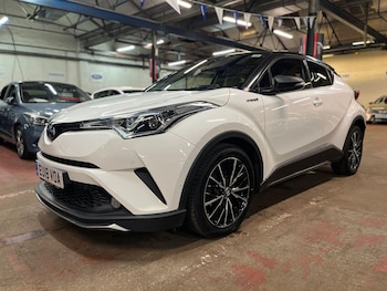 Used Toyota C-HR 2018 for sale - 77439960: Photo