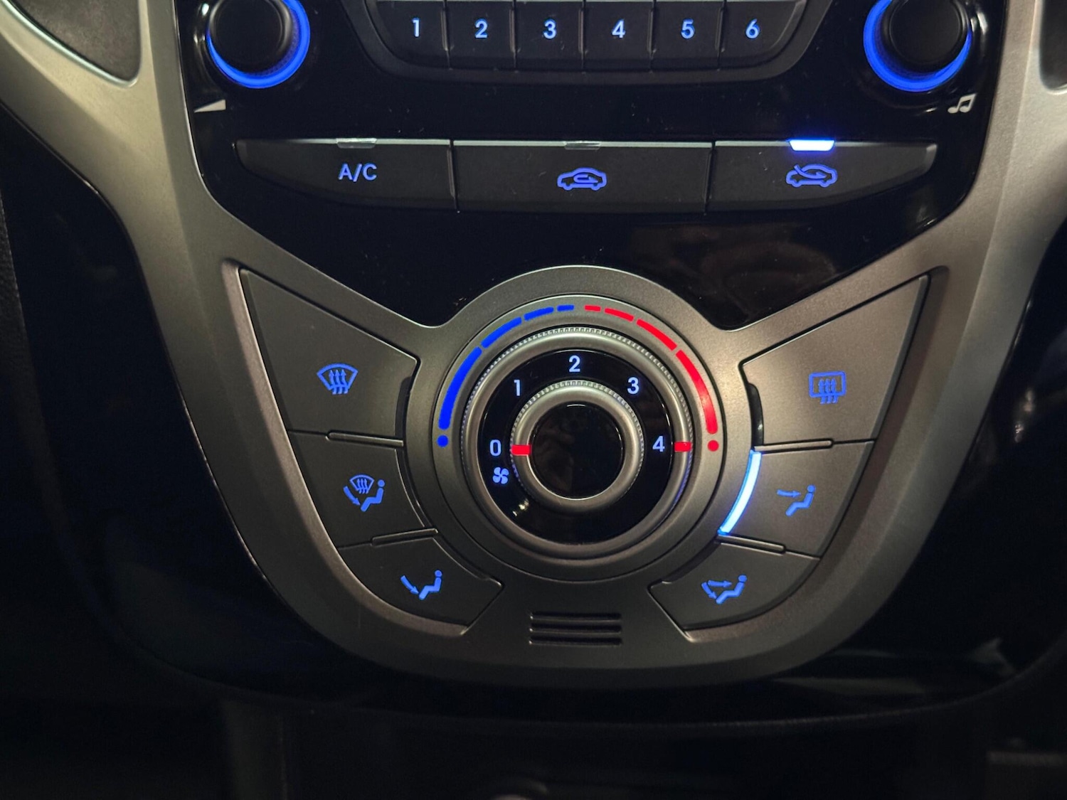 Used Hyundai Ix20 2013 for sale - 77939792: Photo 32