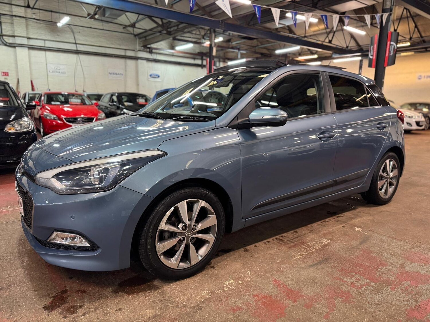 Used Hyundai i20 2015 for sale - 77386948: Photo 3