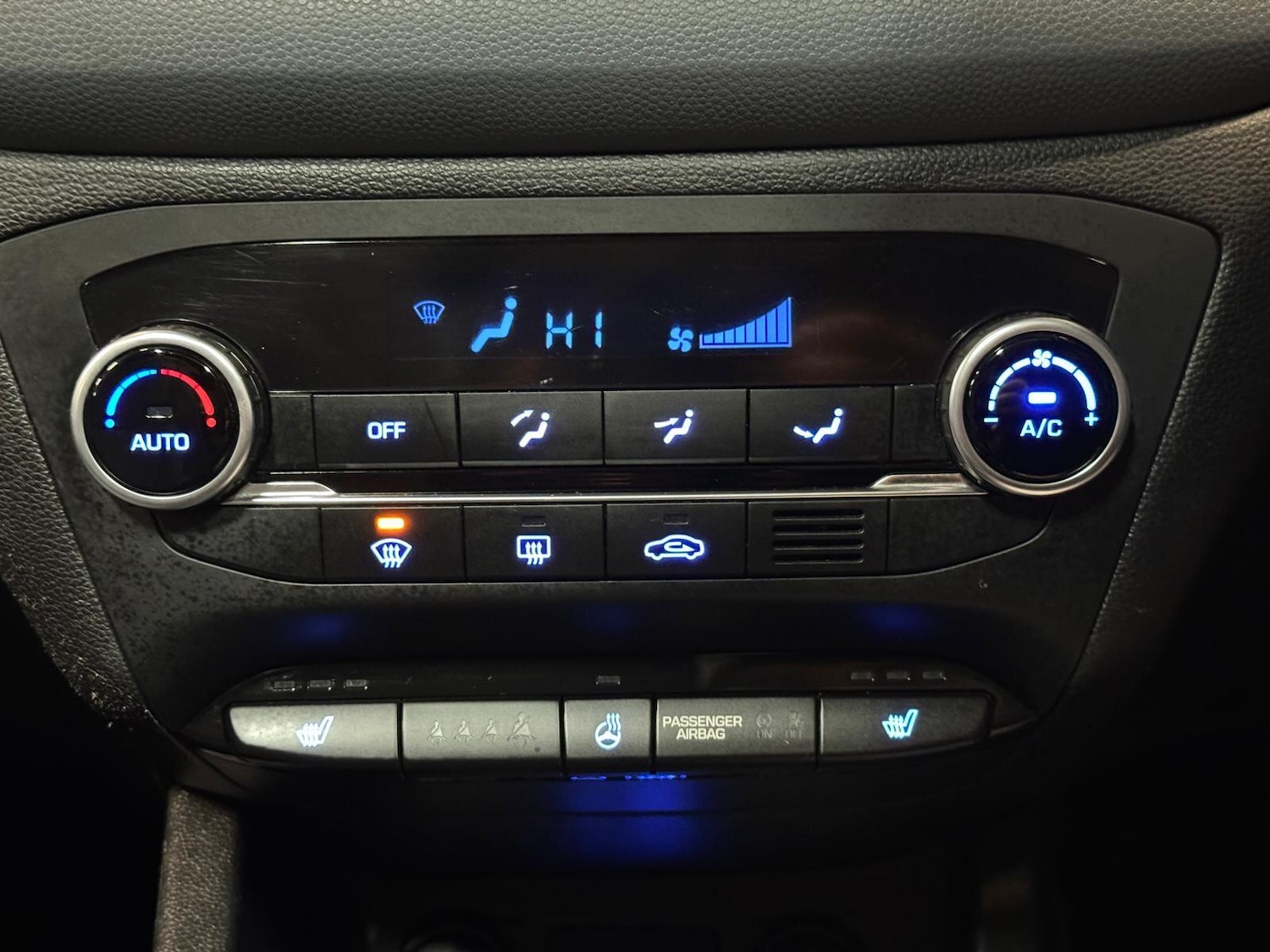 Used Hyundai i20 2015 for sale - 77386948: Photo 43