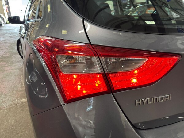 Used Hyundai i30 2014 for sale - 75589855: Photo 13