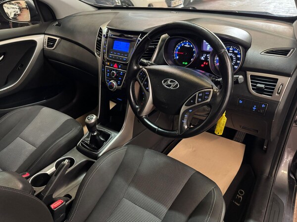 Used Hyundai i30 2014 for sale - 75589855: Photo 17