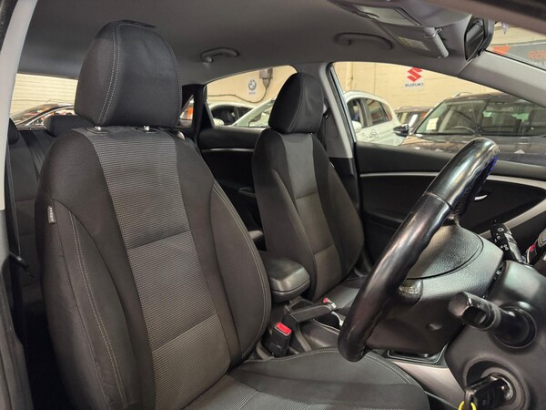 Used Hyundai i30 2014 for sale - 75589855: Photo 18