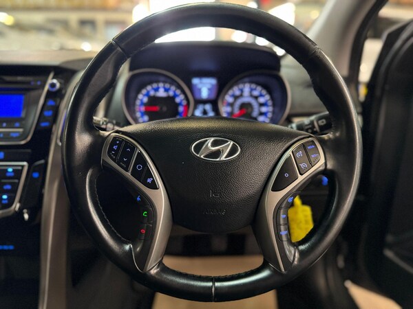Used Hyundai i30 2014 for sale - 75589855: Photo 32