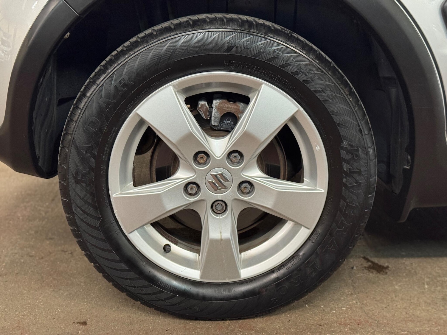 Used Suzuki SX4 2012 for sale - 76658026: Photo 14