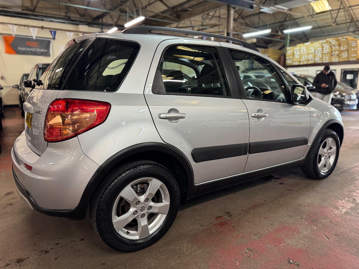 Used Suzuki SX4 2012 for sale - 76658026: Photo 4