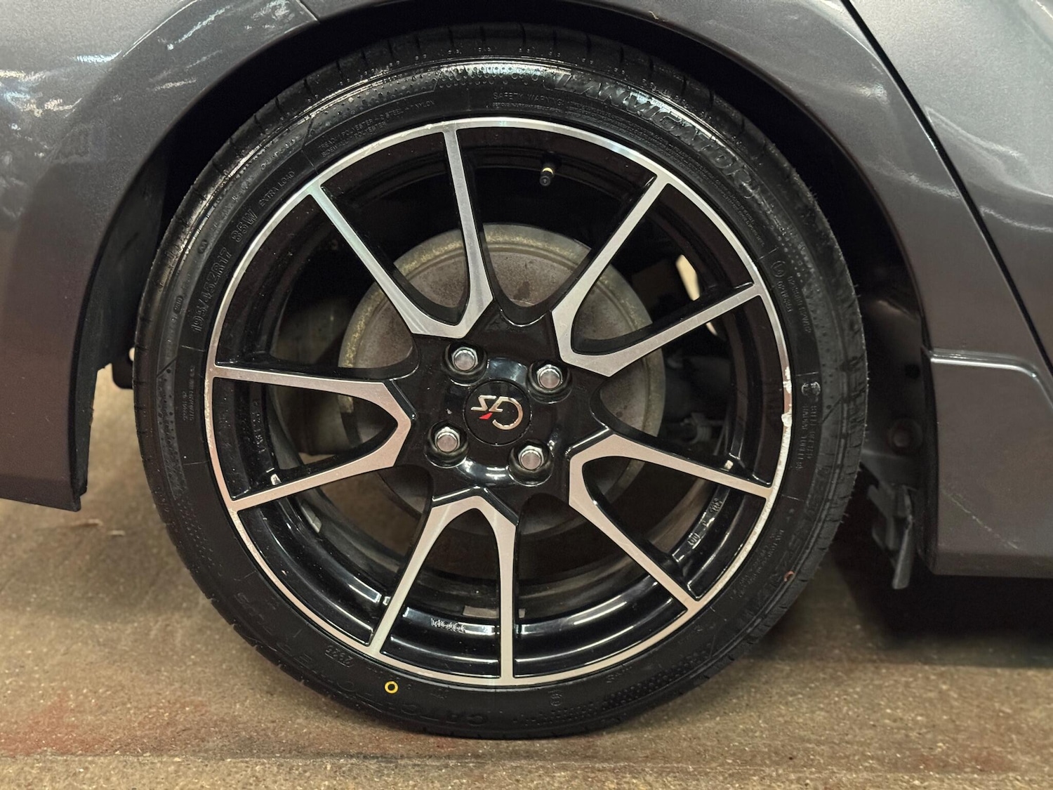 Used Toyota Aqua for sale - 76423812: Photo 13