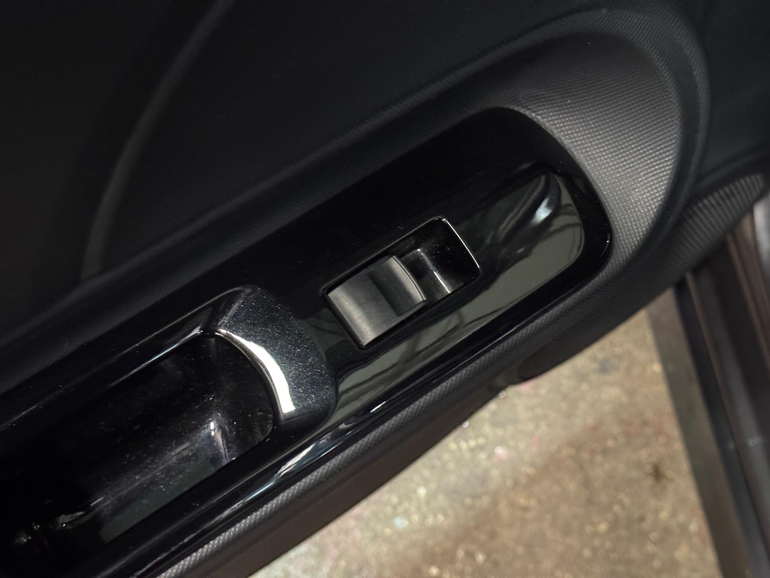 Used Toyota Aqua for sale - 76423812: Photo 40