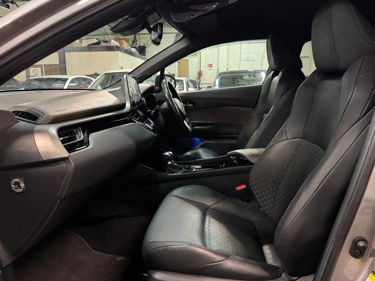 Used Toyota C-HR 2019 for sale - 76538294: Photo 23