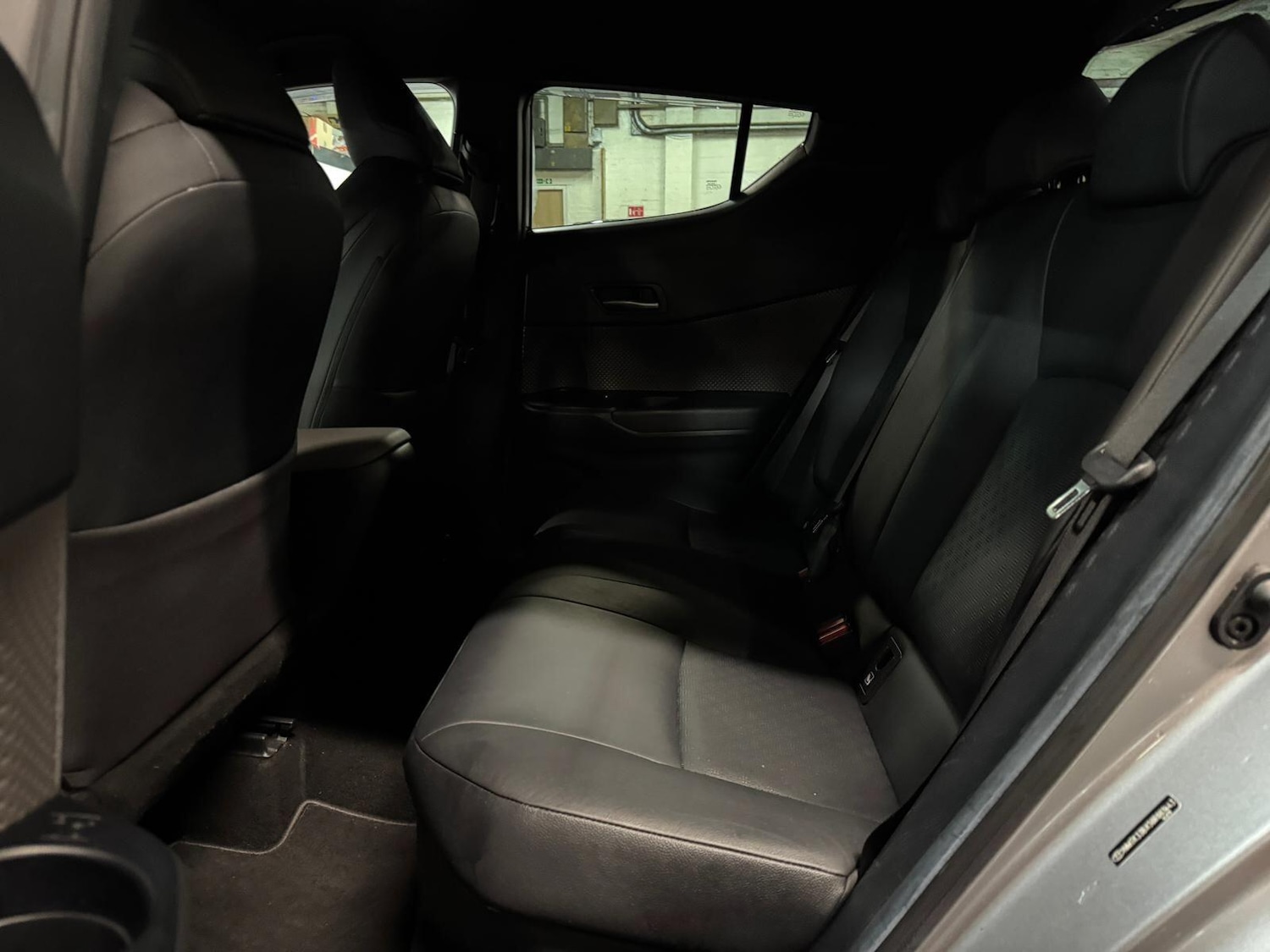 Used Toyota C-HR 2019 for sale - 76538294: Photo 29