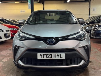 Used Toyota C-HR 2019 for sale - 76538294: Photo