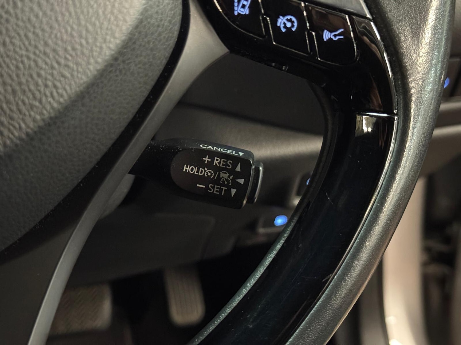 Used Toyota C-HR 2019 for sale - 76538294: Photo 38