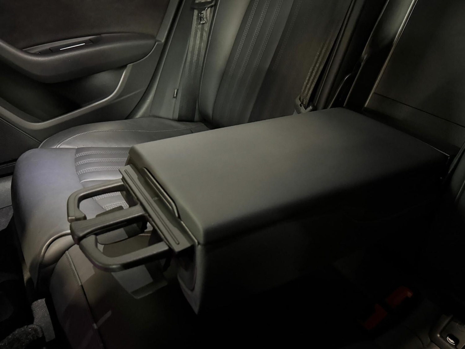 Used Audi A6 Saloon for sale - 77214792: Photo 34