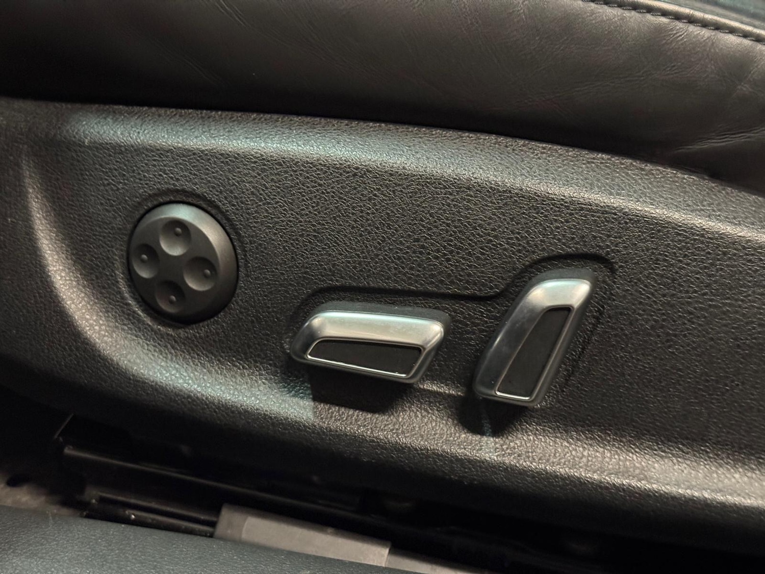 Used Audi A6 Saloon for sale - 77214792: Photo 51