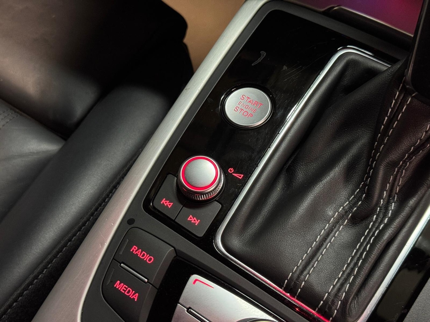 Used Audi A6 Saloon for sale - 77214792: Photo 62