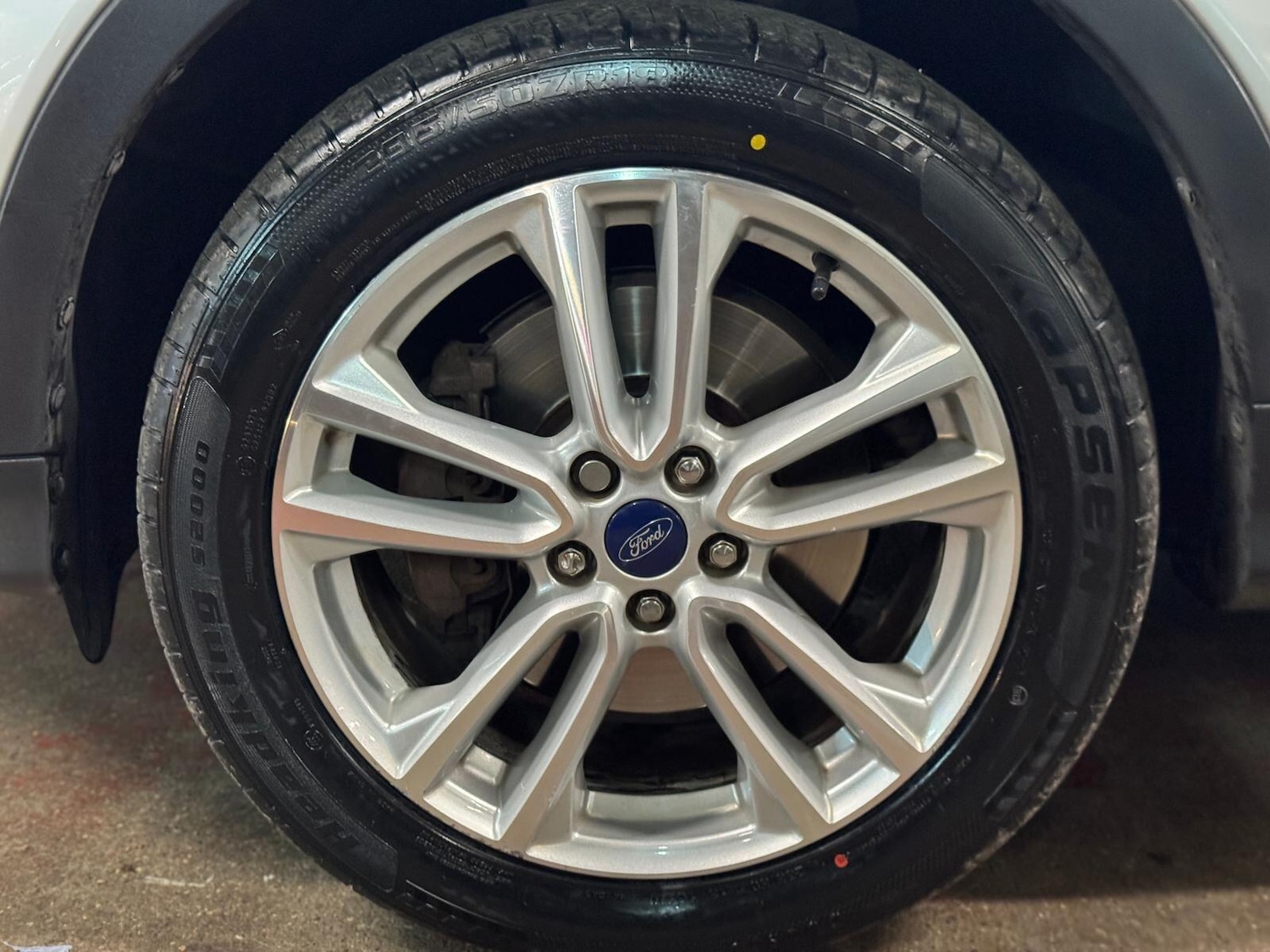 Used Ford Kuga 2015 for sale - 76270797: Photo 16