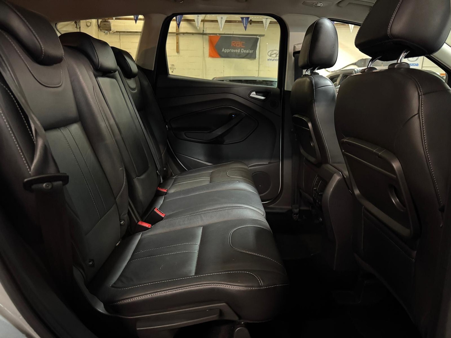 Used Ford Kuga 2015 for sale - 76270797: Photo 24