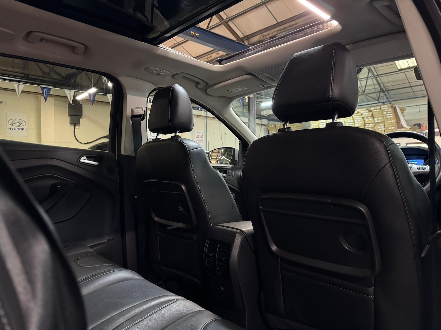 Used Ford Kuga 2015 for sale - 76270797: Photo 25